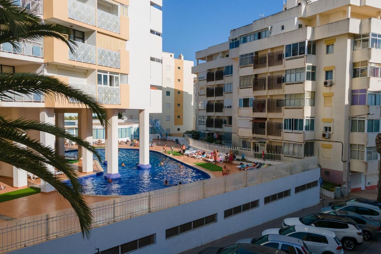 Bright 1Bdr Apartment W/Balcony & Pool By Lovelystay 실베스 외부 사진